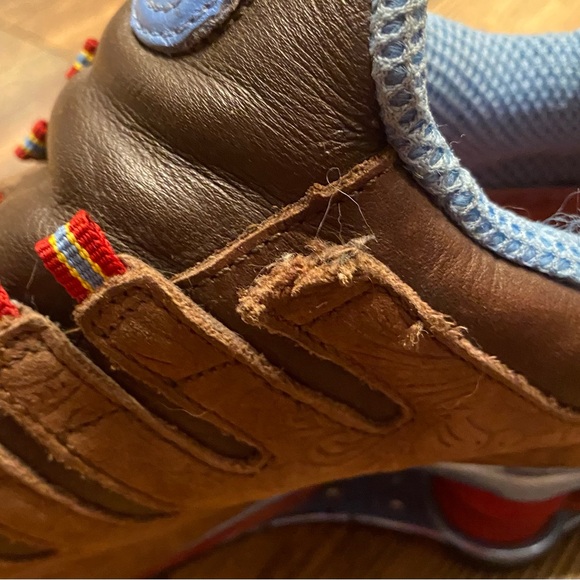 NIKE Shox Brown Flower Pattern Size 8 - Picture 12 of 13